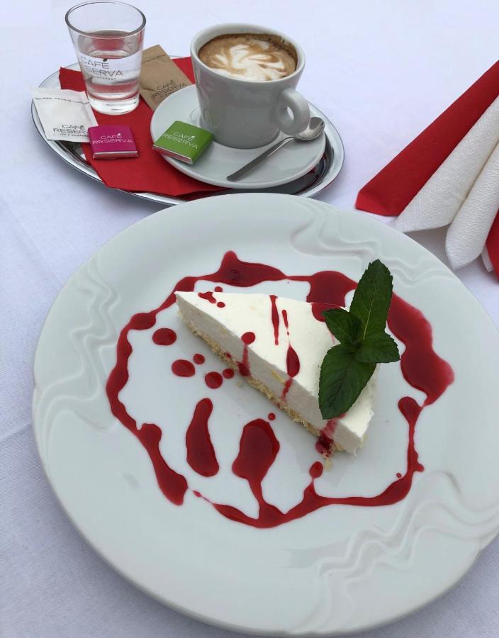 Motel Velky Rybnik Dehtare  Zewnętrze zdjęcie